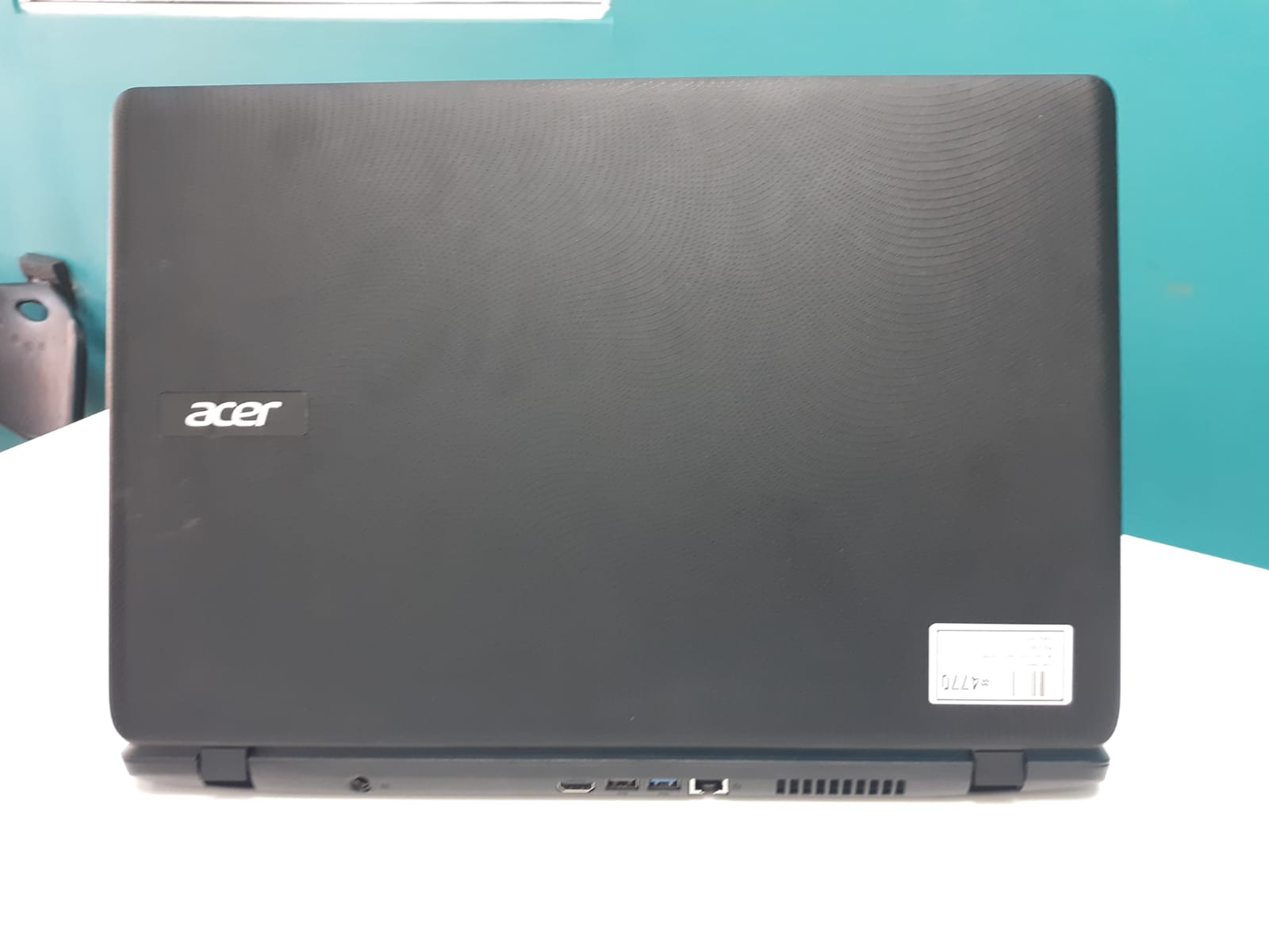 	 Laptop Acer Aspire ES1-732 / 7th Gen Intel Pentium N4200 / 8GB DDR3  Foto 7271664-5.jpg