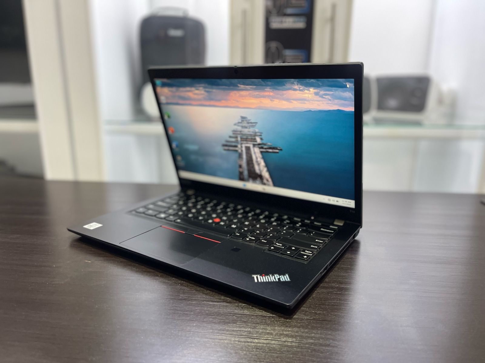 Laptop Lenovo ThinkPad T14 i7-10ma 16GB Ram 256GB SSD 14 Pulg Foto 7271681-4.jpg