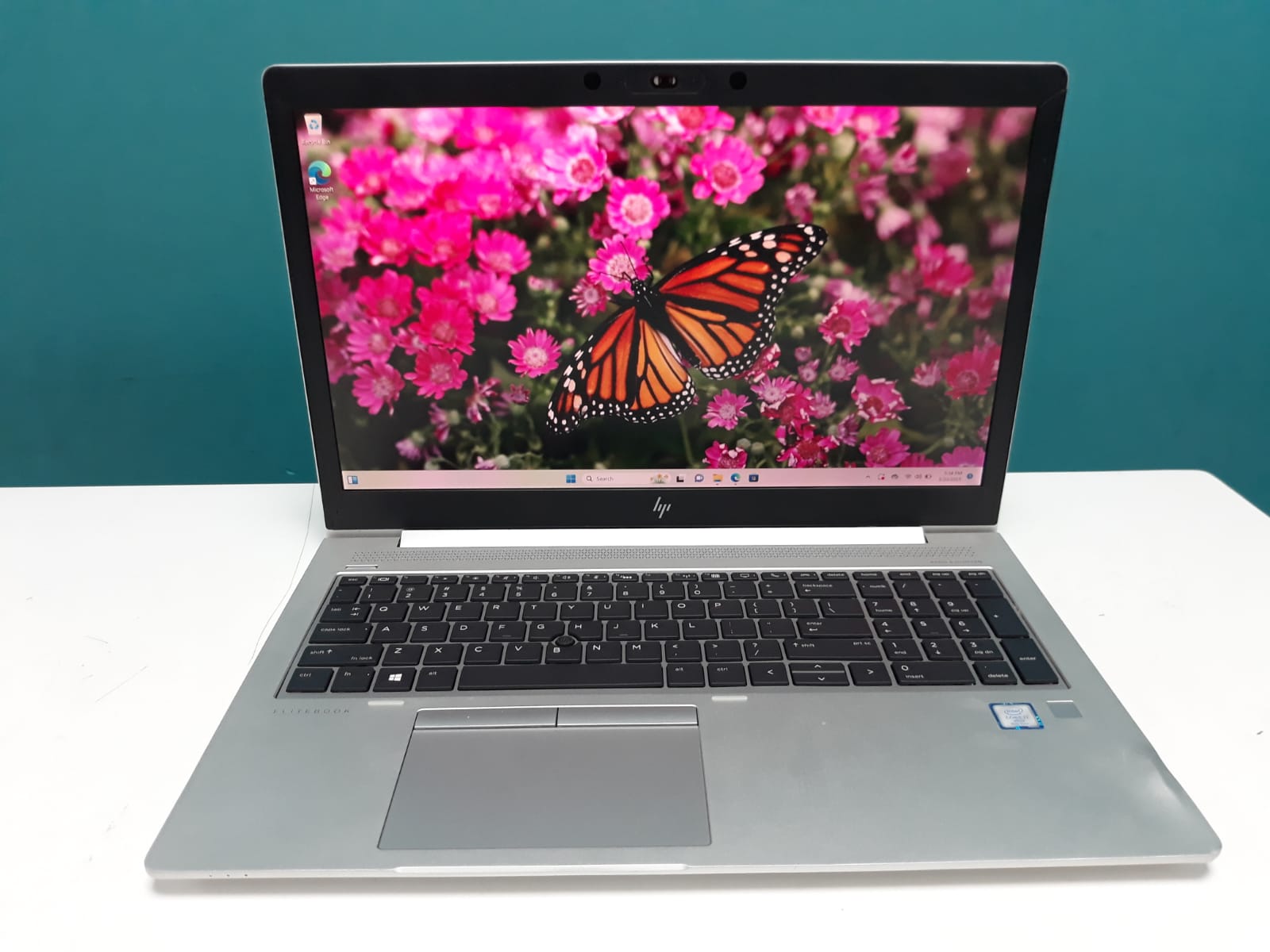 Laptop HP EliteBook 850 G5 / 8th Gen Intel Core i7 / 16GB DDR4 / 256GB Foto 7271690-1.jpg