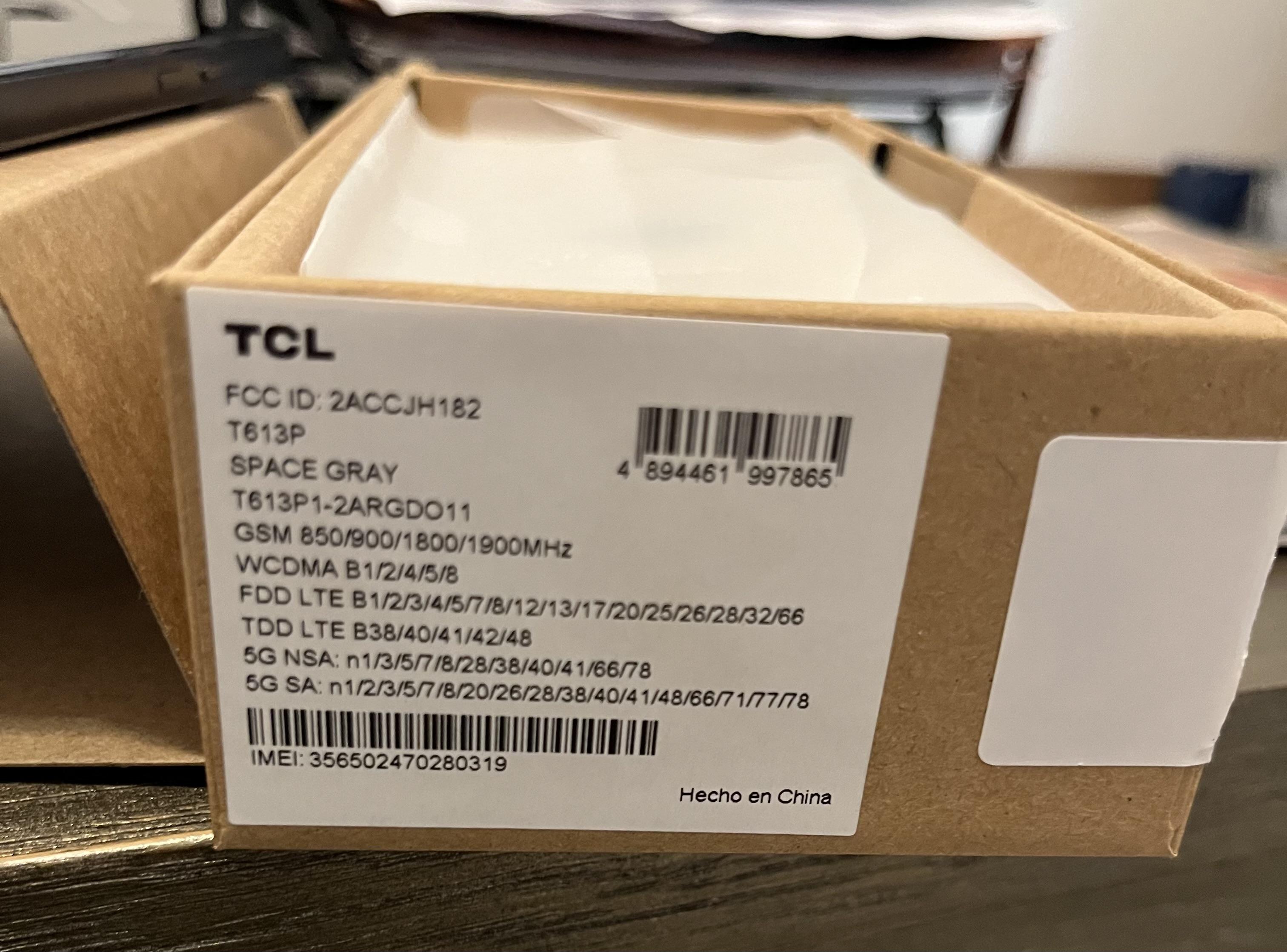 Vendo celular 5G TCL 50 modelo T613P Space Gray Foto 7271692-2.jpg