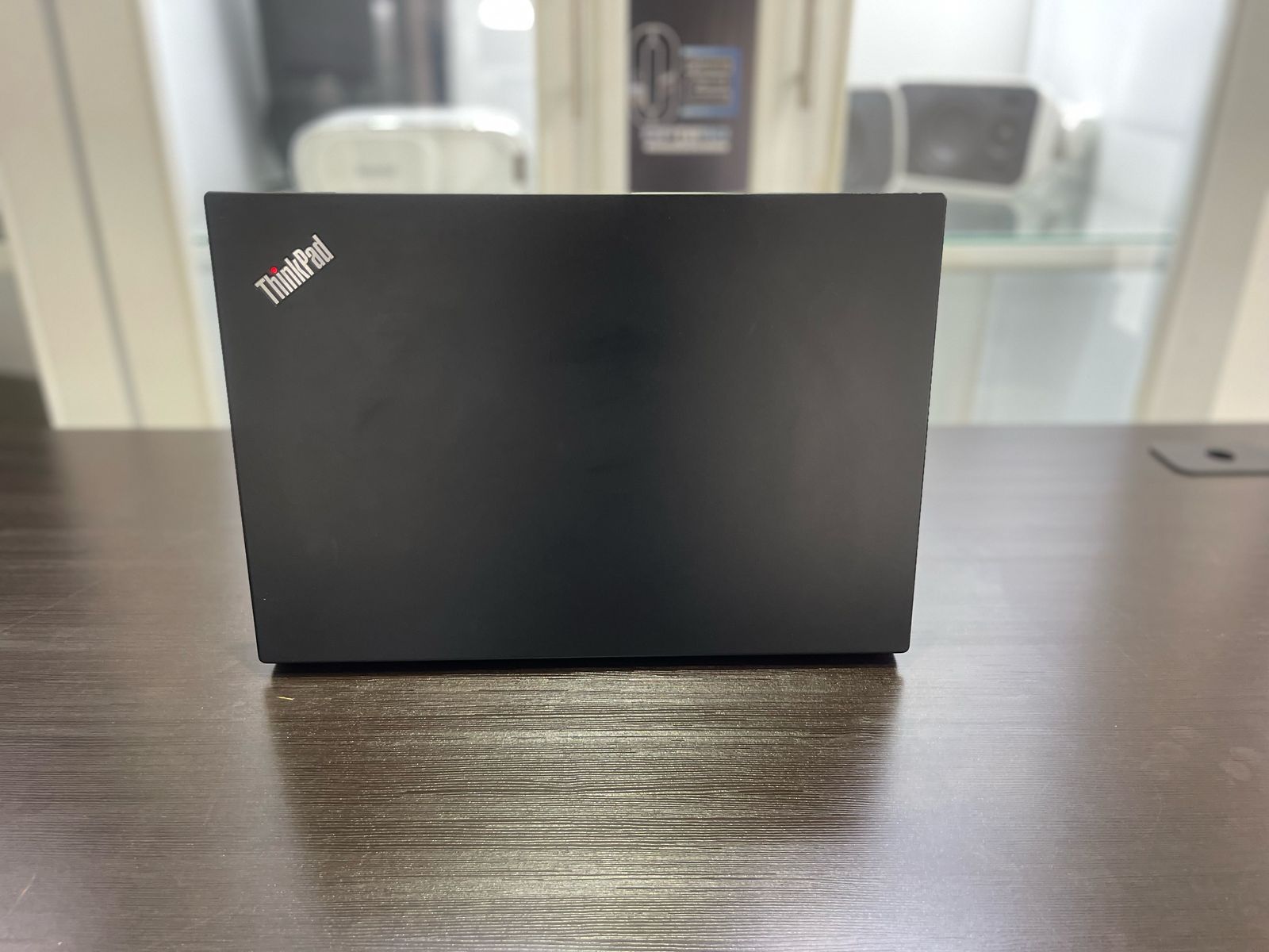 Lenovo ThinkPad T14 i7-10ma 20GB Ram 512GB SSD Laptop de 14 Pulg  Foto 7271693-3.jpg