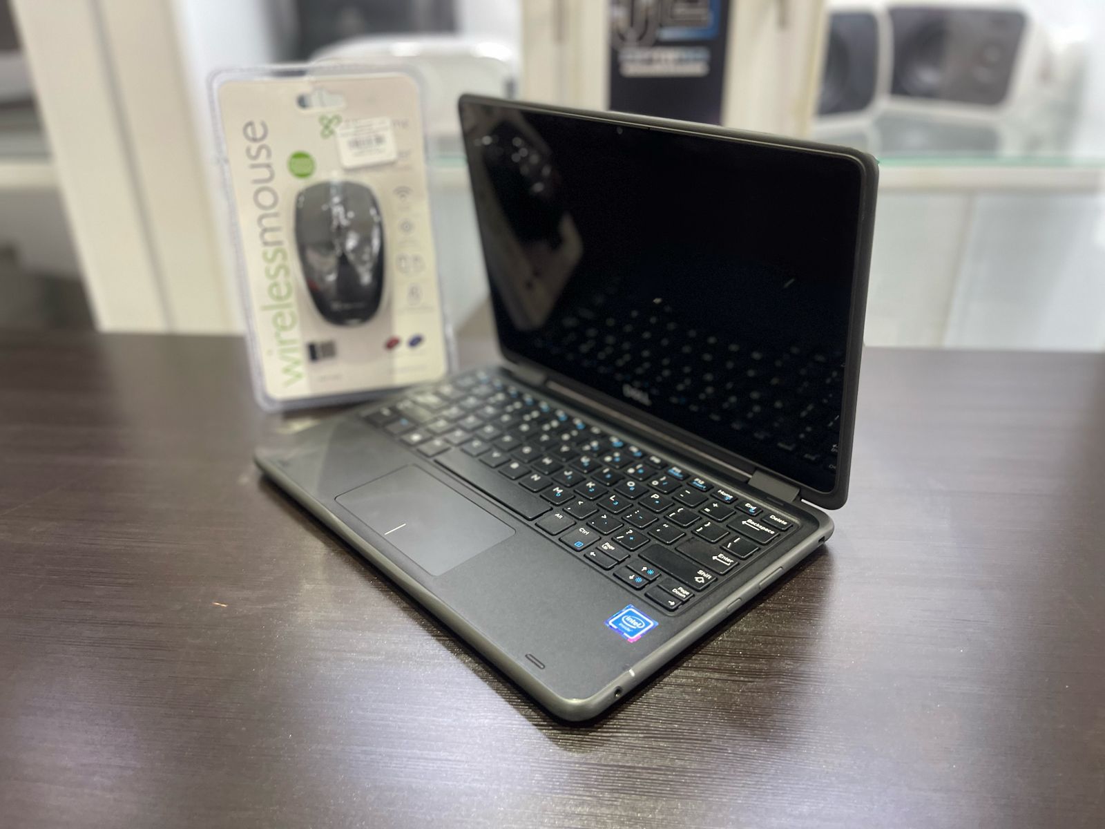 Mini Laptop Touch Mouse Gratis 4GB Ram 64GB de Almacenamiento Foto 7271695-5.jpg