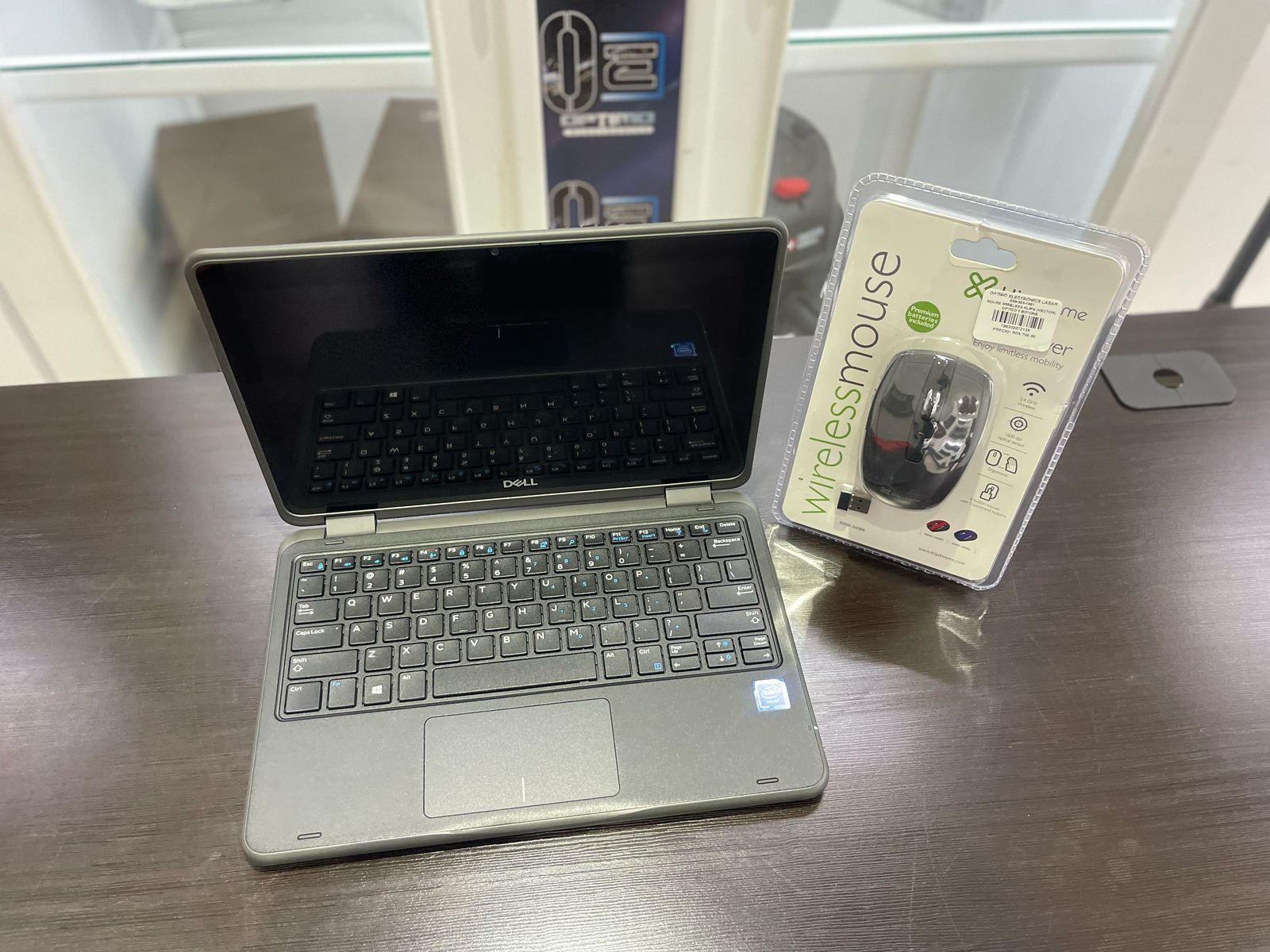 Mini Laptop Touch Mouse Gratis 4GB Ram 64GB de Almacenamiento Foto 7271695-6.jpg