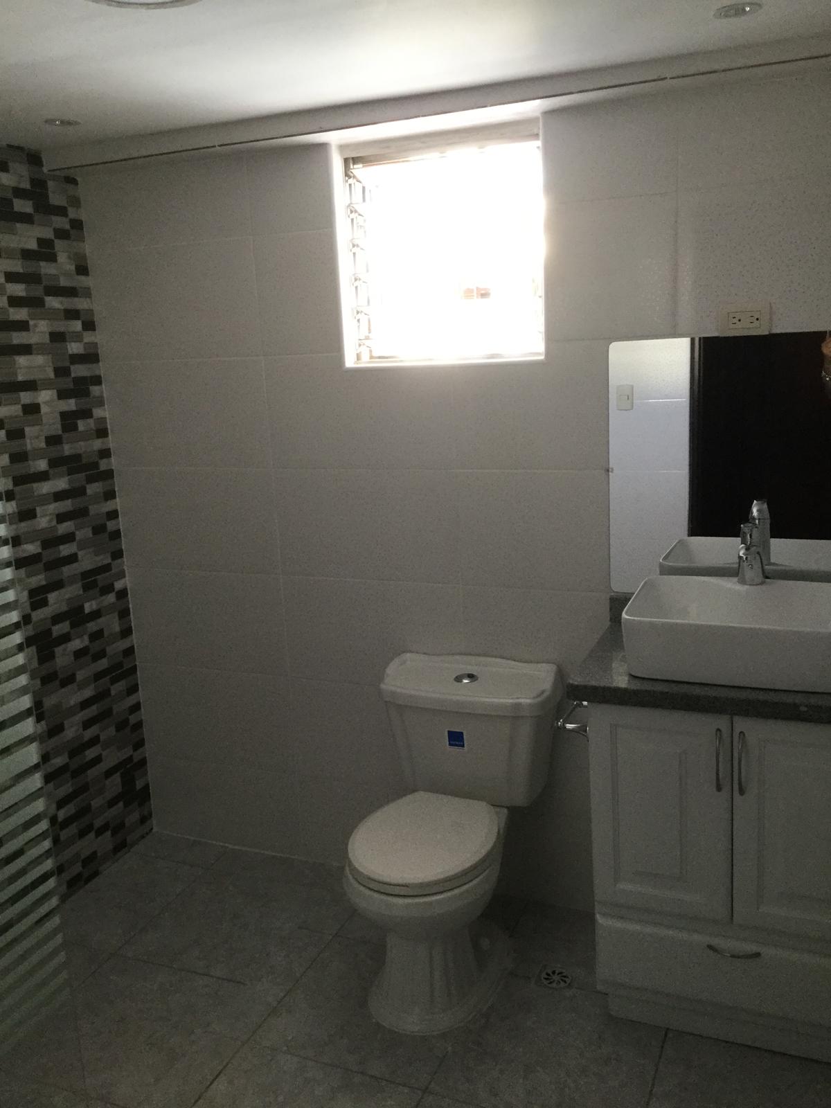 Apartamento en venta de 3 habitaciones en Altos de Arroyo Hondo Foto 7271737-8.jpg