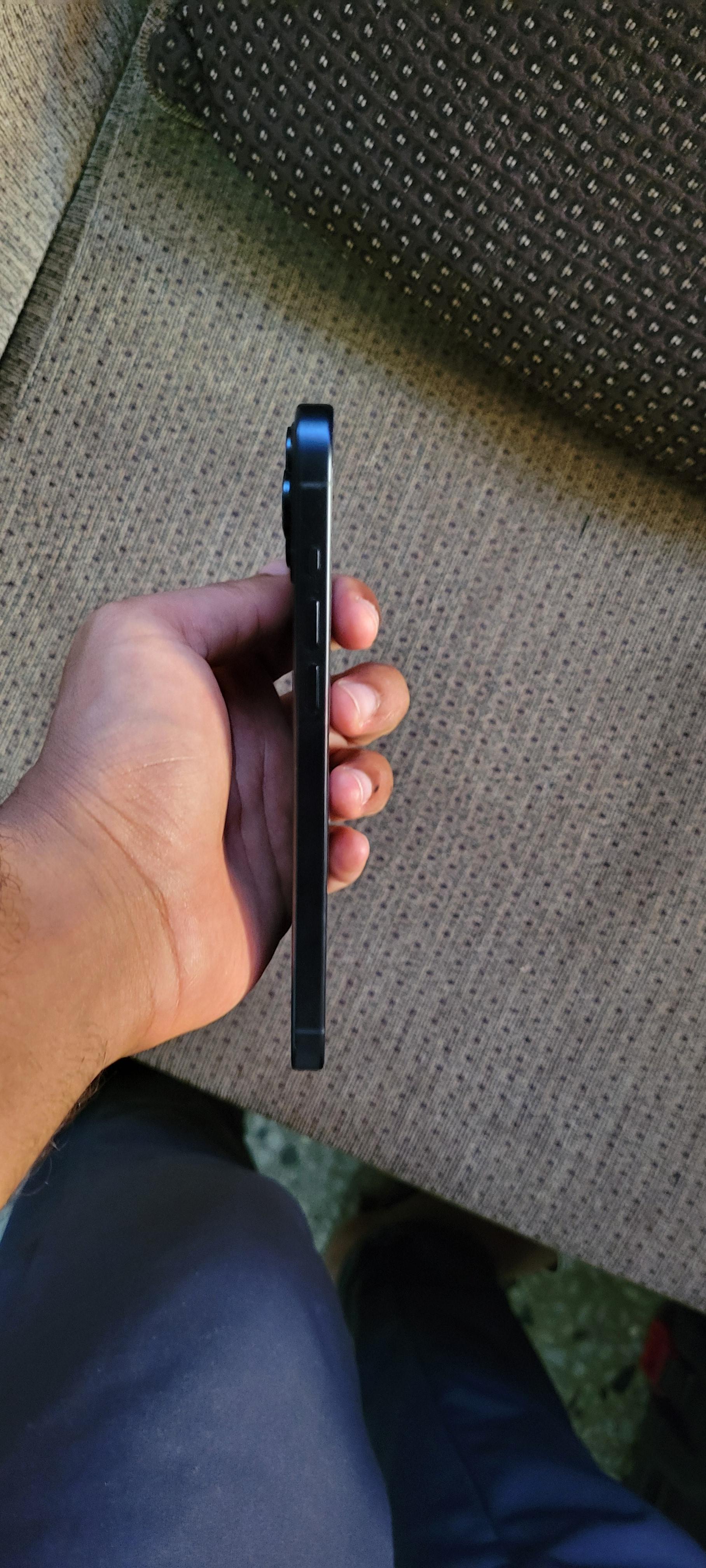 IPHONE 15 PRO MAX 256GB DESBLOQUEADO!! Foto 7271754-4.jpg
