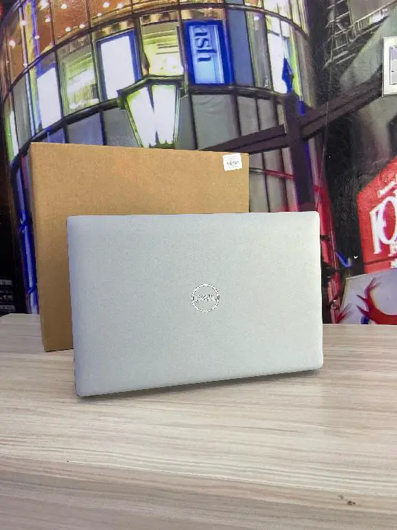 OFERTA Nueva Laptop Dell Latitude 5420 14 Pulg i5-11va Gen 8GB Ram 256 Foto 7271777-4.jpg