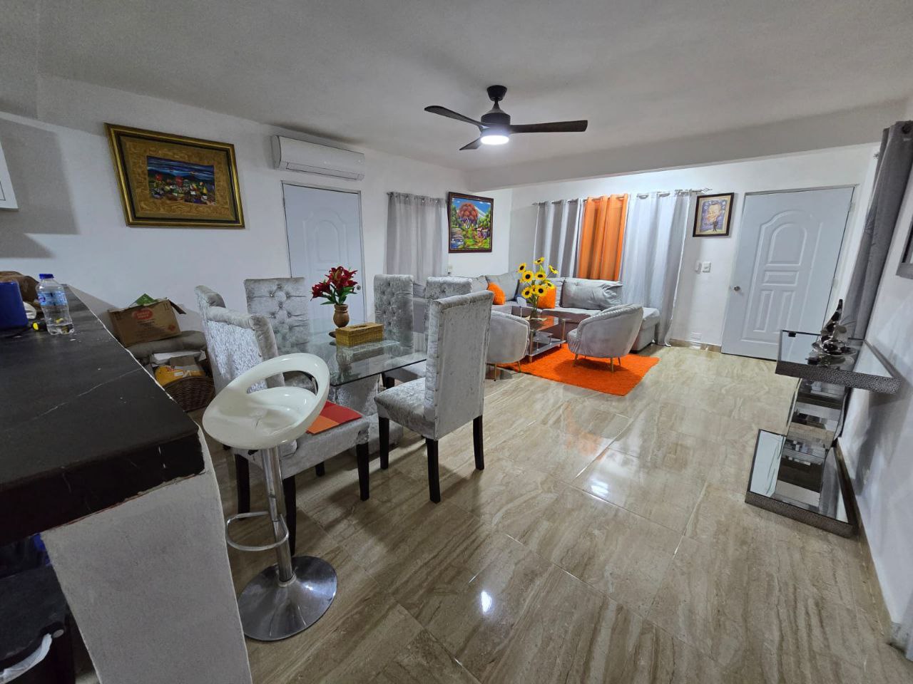 Casa Económica Exclusiva Amueblada en las Américas en el K22 en RD6500 Foto 7271785-6.jpg