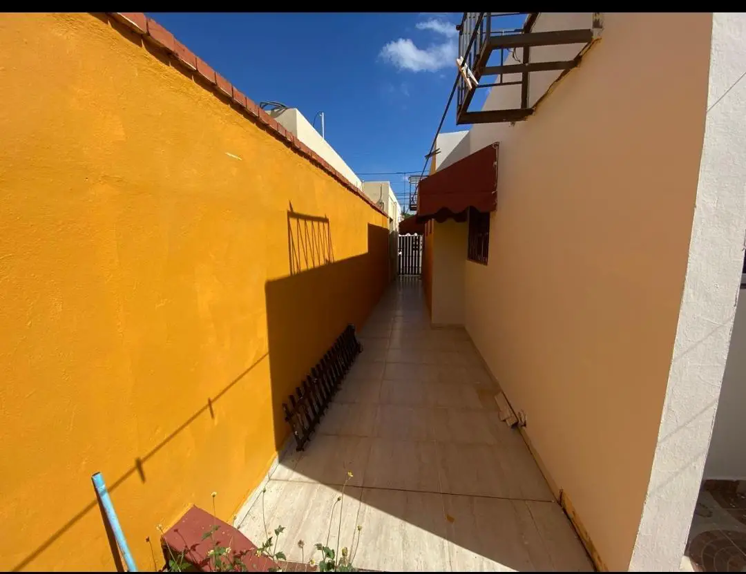 Se vende casa en Residencial Acuario detrás de la avenida España. Foto 7271807-5.jpg
