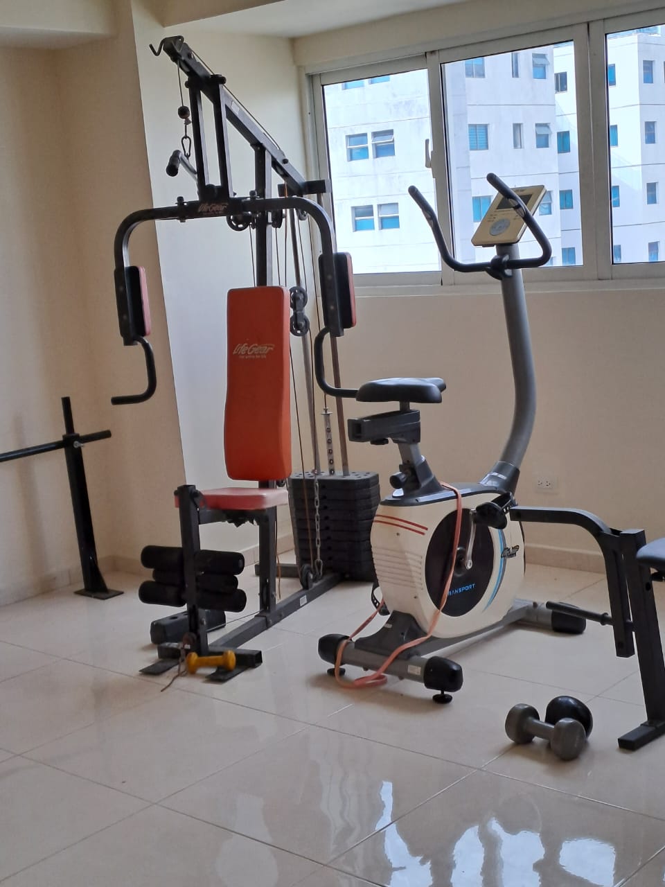 Vendo Apto en El Vergel Torre Labro 3 habs. 180 Mts.2 3er. Nivel con s Foto 7271882-8.jpg