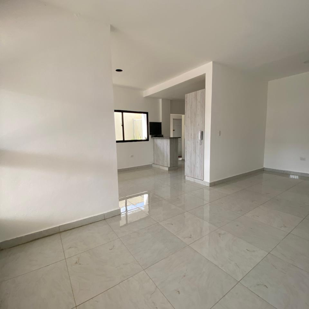 1ER NIVEL EN VENTA CON EXCELENTE UBICACIÓN RESIDENCIAL LOS TRIUFADORES Foto 7271948-4.jpg