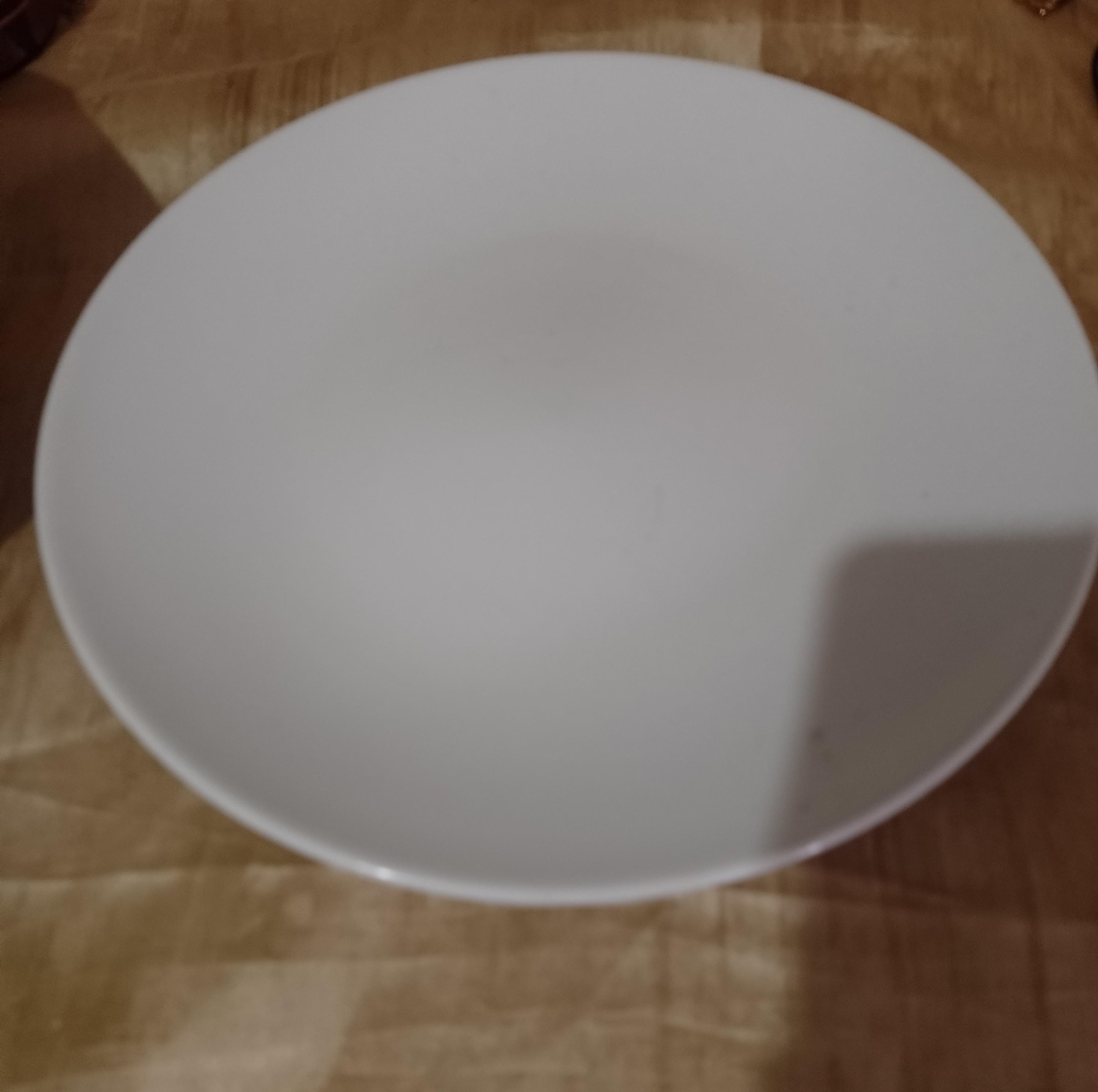 Bowl y Platos de Porcelanas Foto 7272040-4.jpg