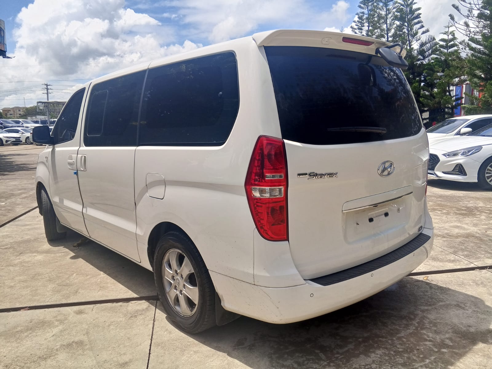hyundai GRAND STAREX 2019 Foto 7272087-4.jpg