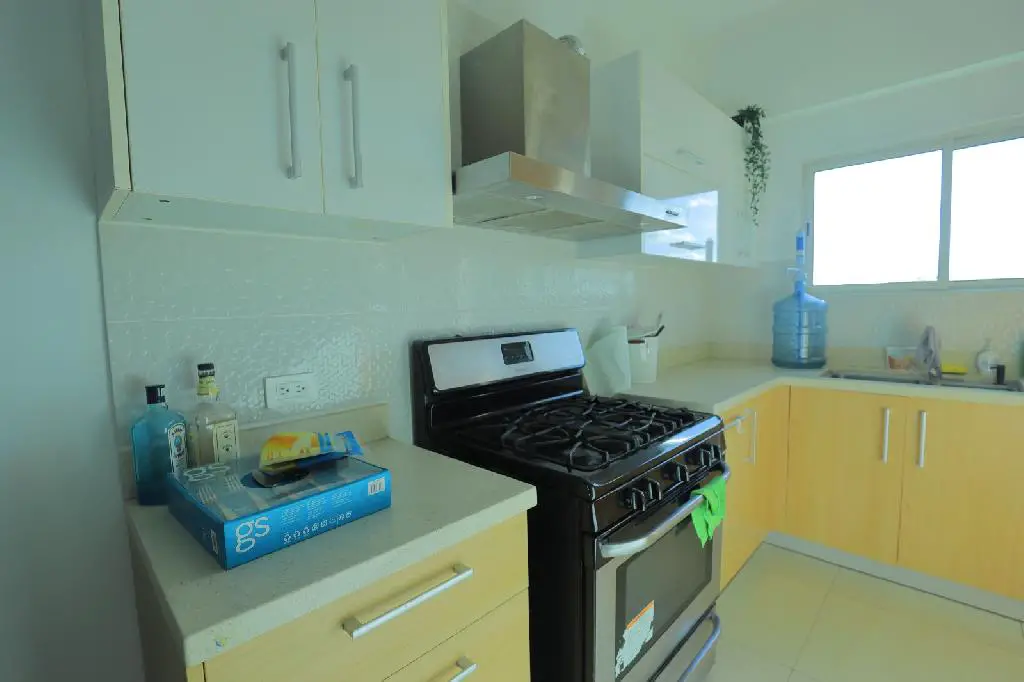 Alquilo Apartamento en Bella Vista  Santo Domingo  2 habs.  2 baños  2 Foto 7272089-6.jpg