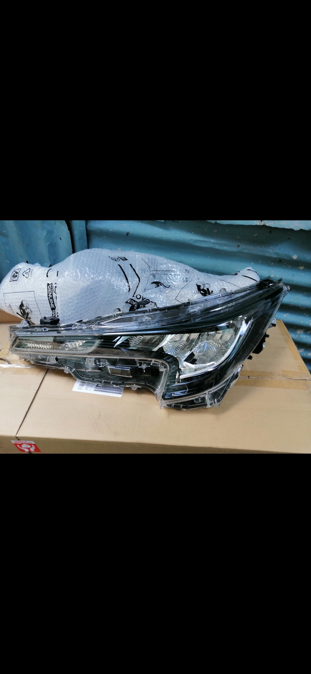 Toyota corolla touring LED zwe211w 2018/24 Foto 7272171-2.jpg