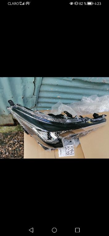 Toyota corolla touring LED zwe211w 2018/24 Foto 7272172-1.jpg