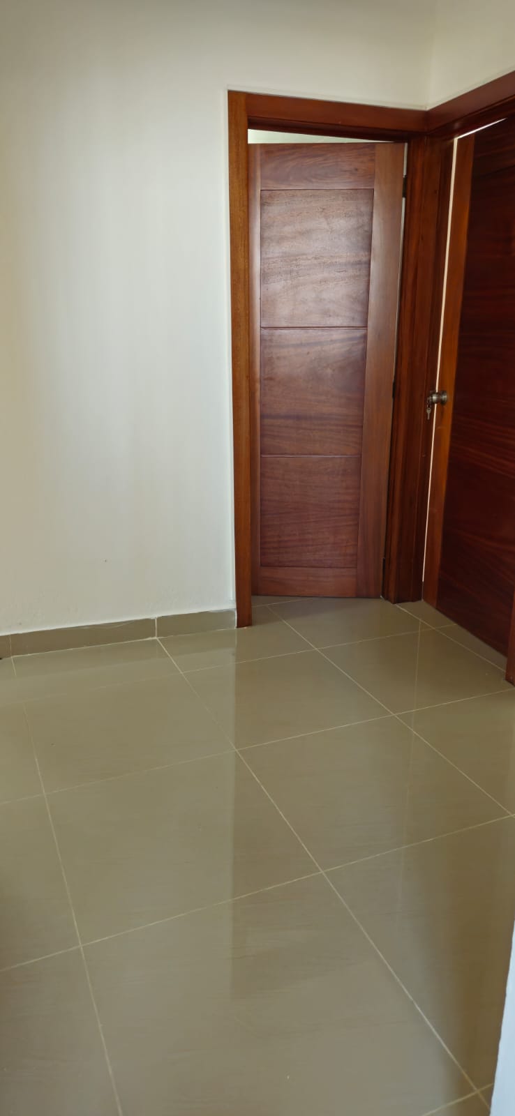 Casa en venta en Residencial Cerrado en Jardines del Norte Santiago R. Foto 7272192-2.jpg