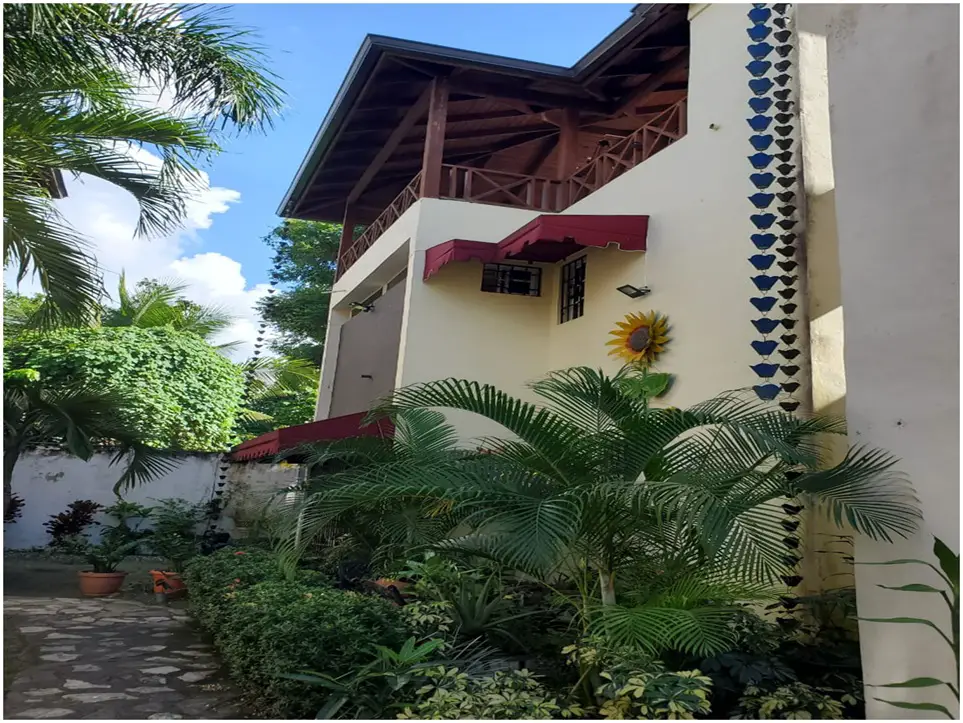 VENDO VILLA 3 NIVELES AMUEBLADA SAN FRANCISCO DE MACORIS RES. VILLA BO Foto 7272288-10.jpg