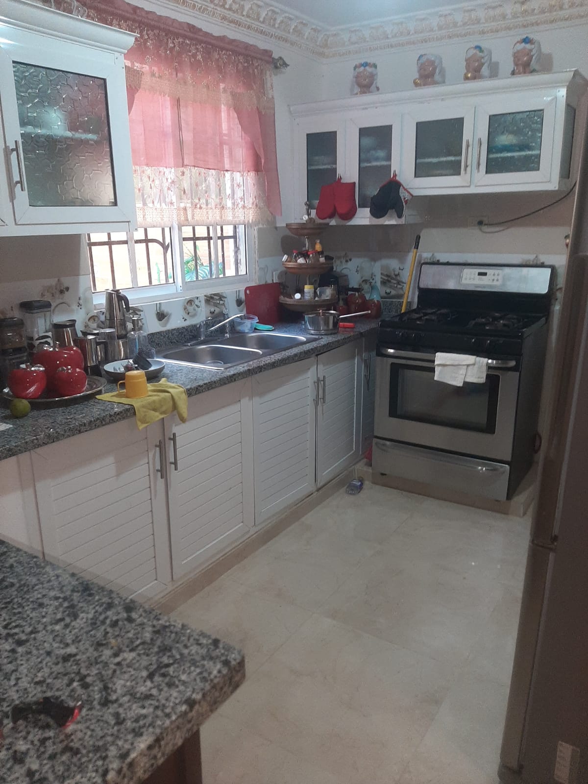 VENDO VILLA 3 NIVELES AMUEBLADA SAN FRANCISCO DE MACORIS RES. VILLA BO Foto 7272288-3.jpg