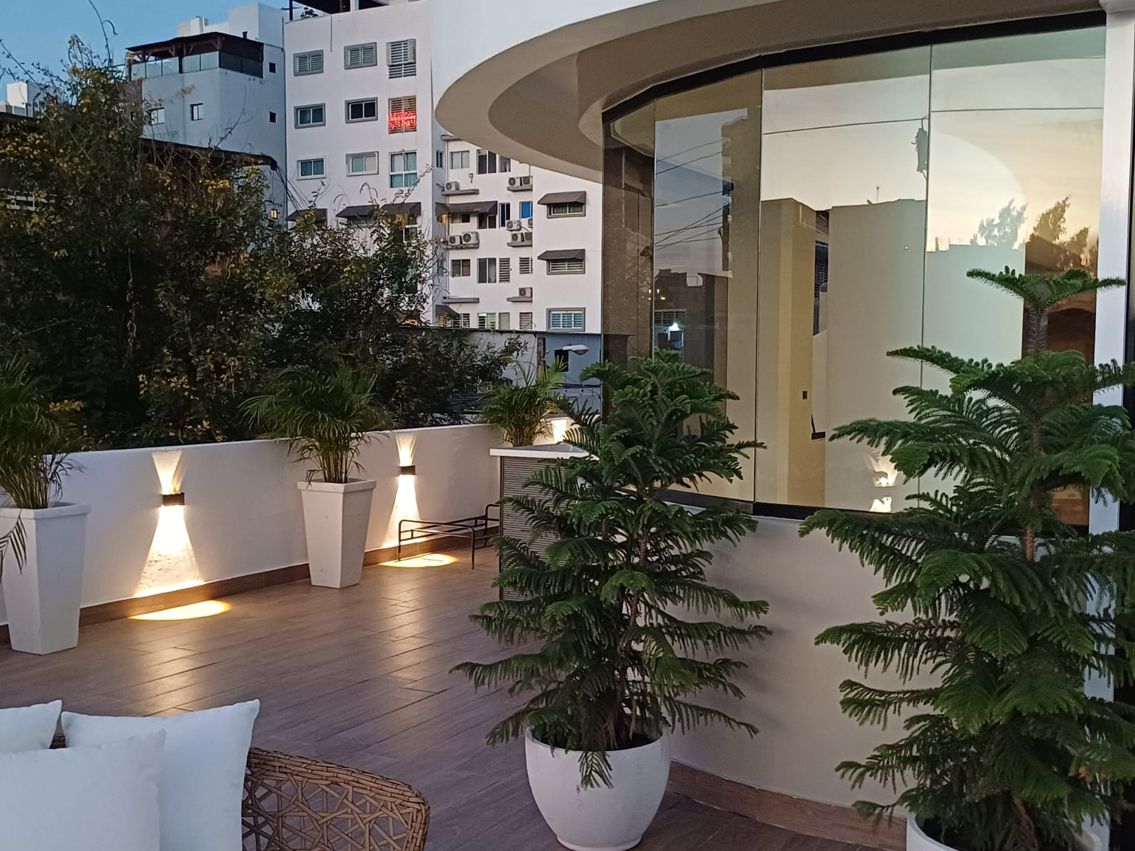Se alquila hermoso apartamento a una esquina de Downtown Center  Foto 7272295-8.jpg