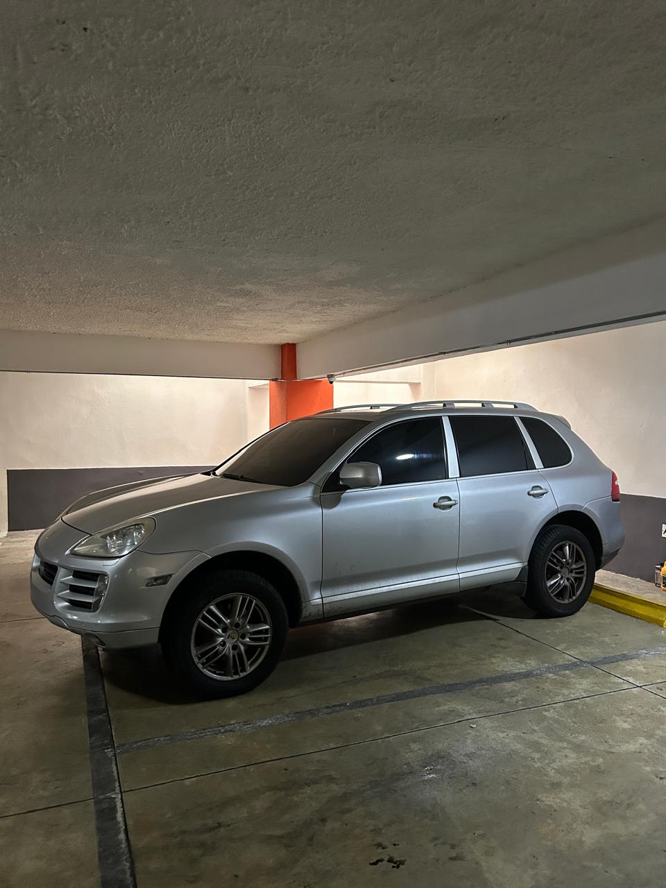 Vendo Porsche Cayenne Foto 7272304-2.jpg