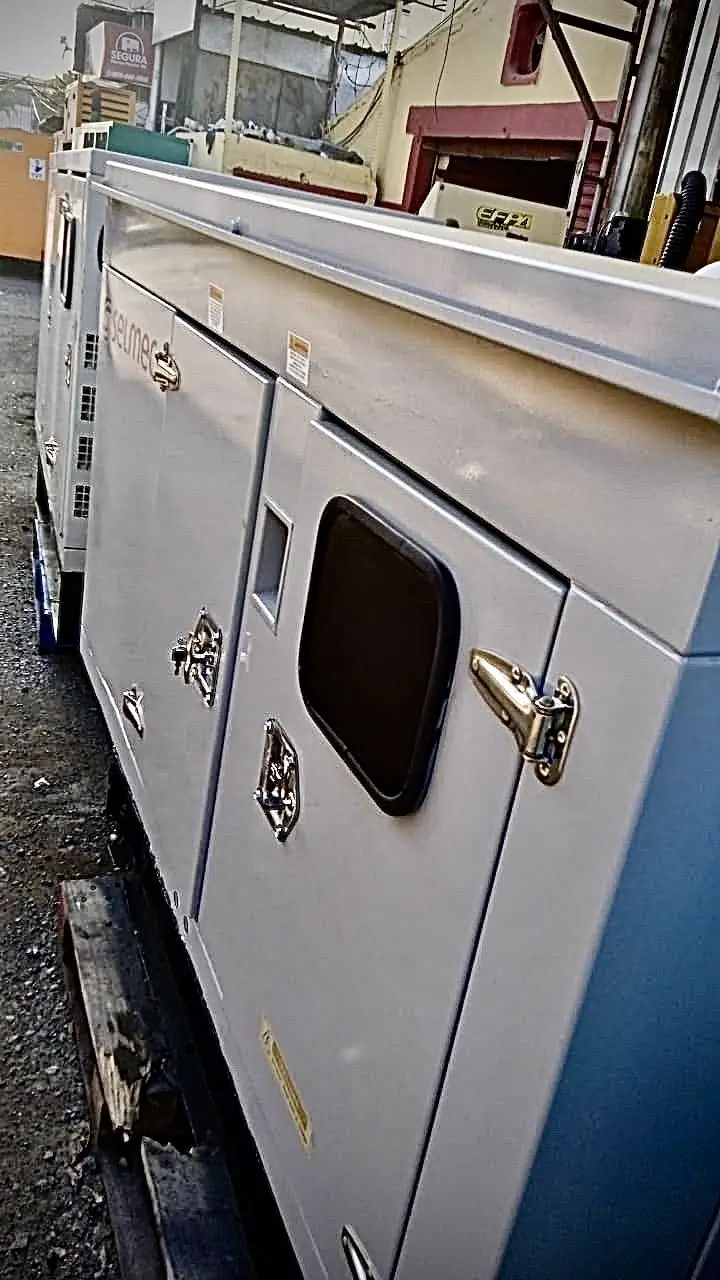PLANTA ELÉCTRICA SELMEC DE 20 KW SÚPER SILENCIOSA DISPONIBLE  Foto 7272335-2.jpg