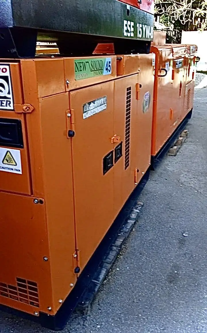 PLANTA ELÉCTRICA DENYO DE 45 KW CON MOTOR HINO SÚPER SILENCIO DISPONIB Foto 7272345-1.jpg
