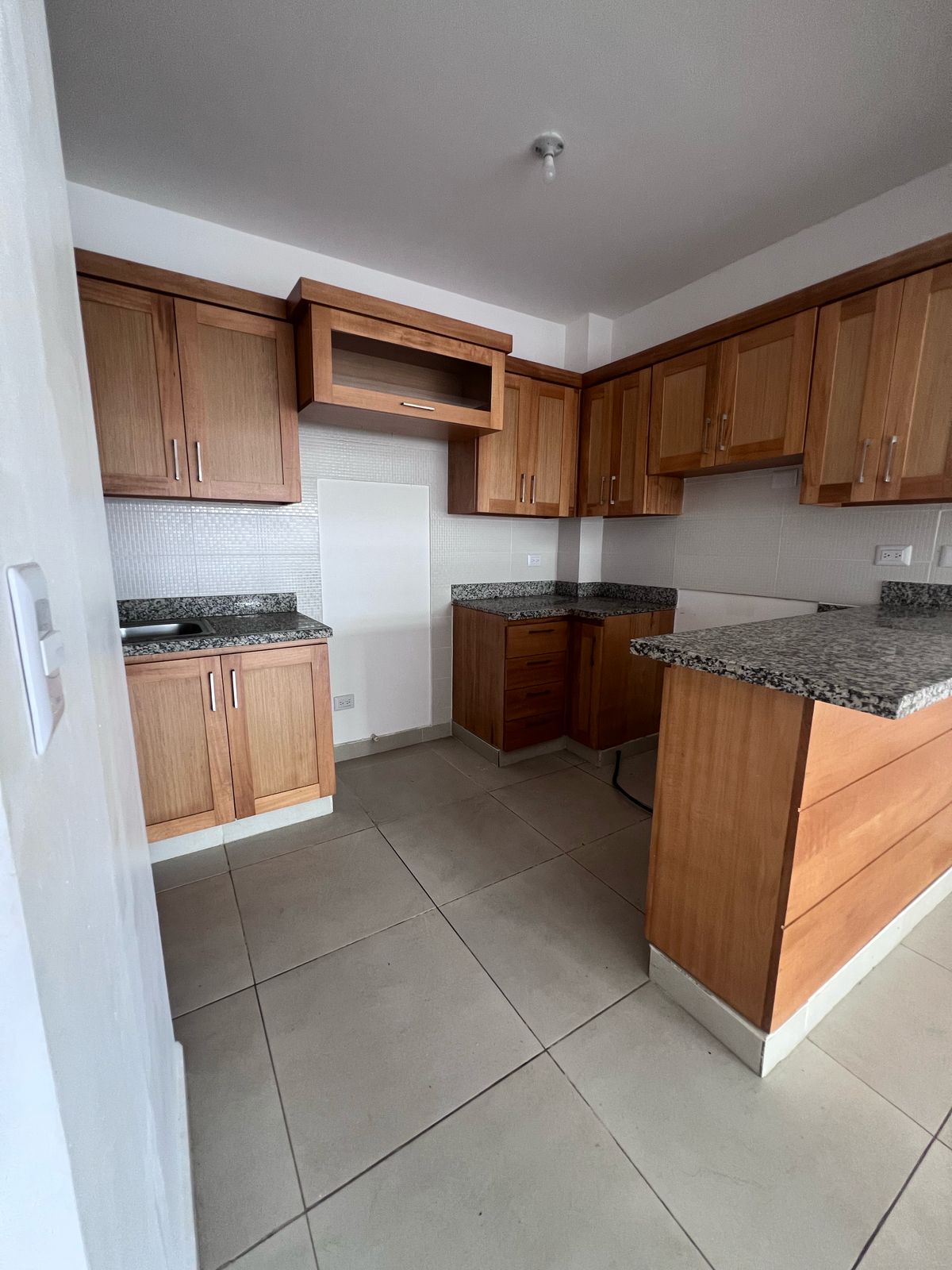 Venta de apartamento en tercer nivel próximo a la autopista Duarte  Foto 7272373-4.jpg