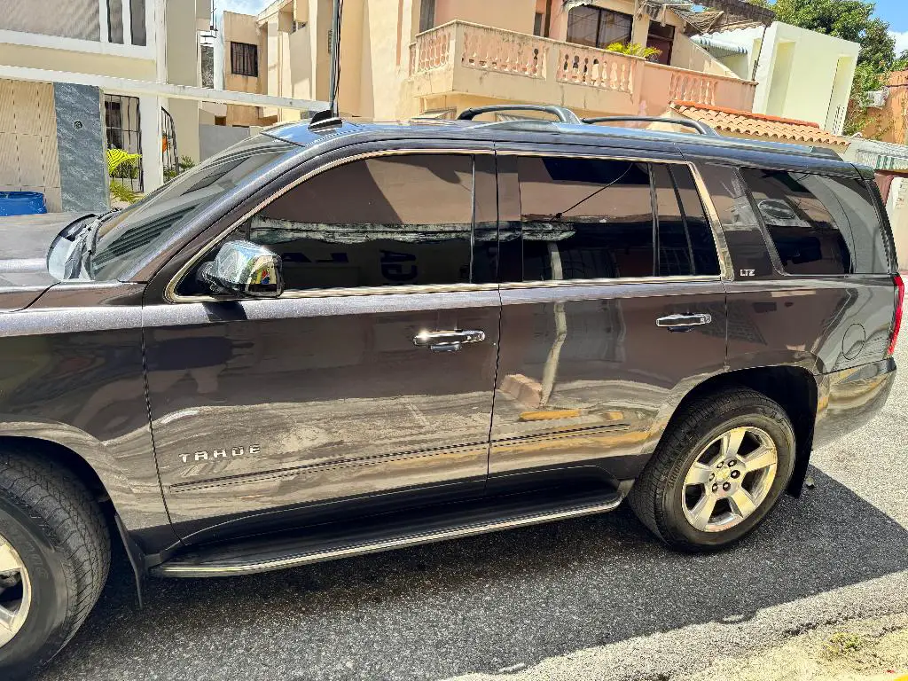CHEVROLET TAHOE PREMIER 2016 Foto 7272413-7.jpg