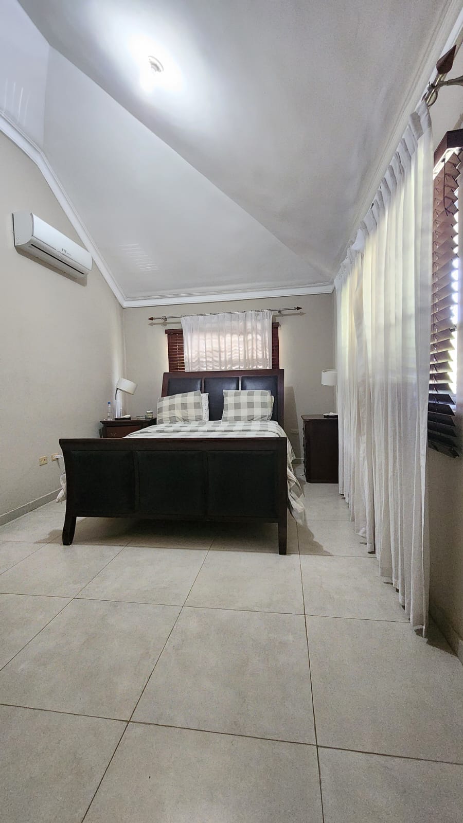 Villa de 3 Habitaciones en Venta en Juan Dolió.  Foto 7272554-11.jpg