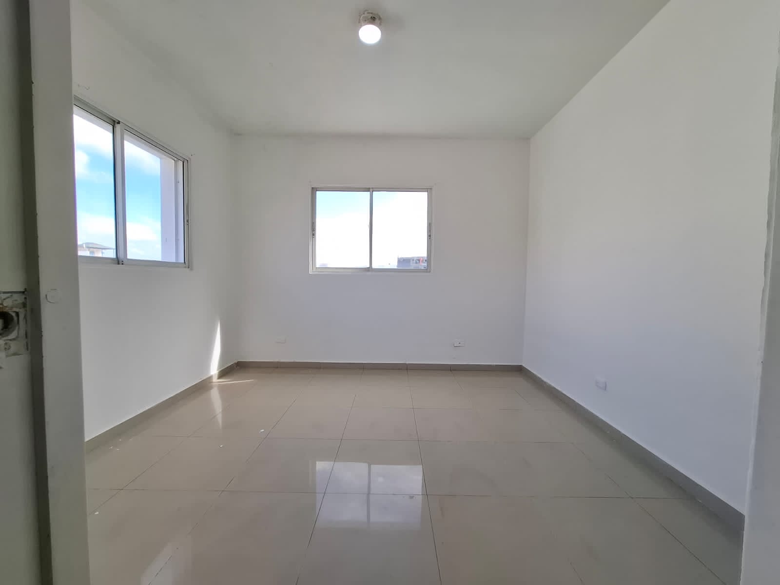 Apartamento de 3 Habitaciones en Venta en el Cacique.  Foto 7272583-4.jpg