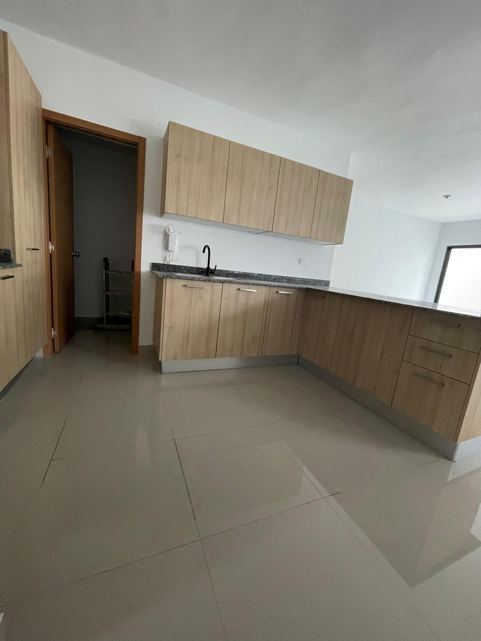 Apartamento de 2 Habitaciones en Venta en los Corales del Sur.  Foto 7272617-5.jpg
