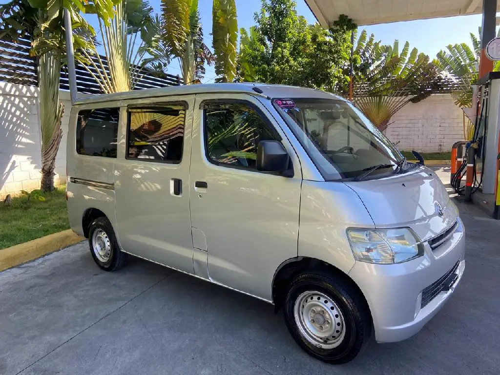 TOYOTA TOWNACE 2018  Foto 7272654-5.jpg