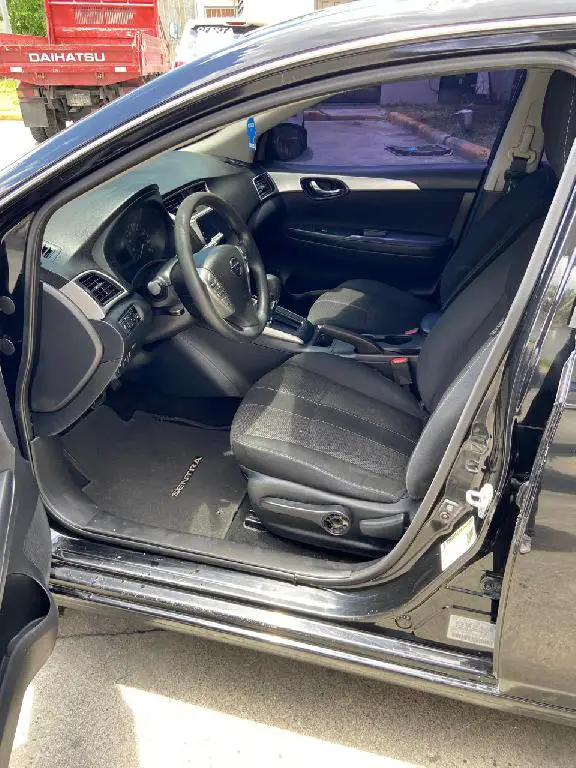 NISSAN SENTRA S 2017  ÓPTIMA CONDICIONES  CLEAN CARFAX . Foto 7272664-5.jpg