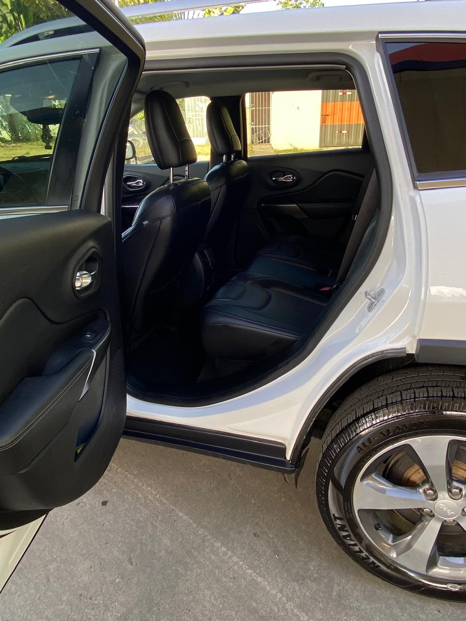 CHEROKEE LIMITED 2019 RECIÉN IMPORTADA  CLEAN CARFAX  Foto 7272709-10.jpg