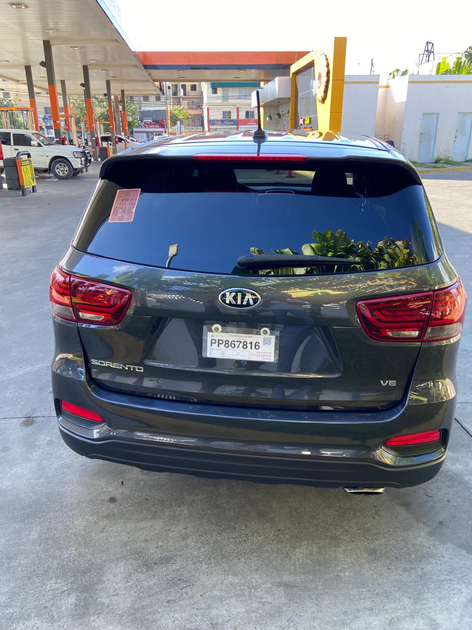 KIA SORENTO 2019  RECIÉN IMPORTADA  3 FILAS DE ASIENTOS  CLEAN CARFAX Foto 7272725-4.jpg