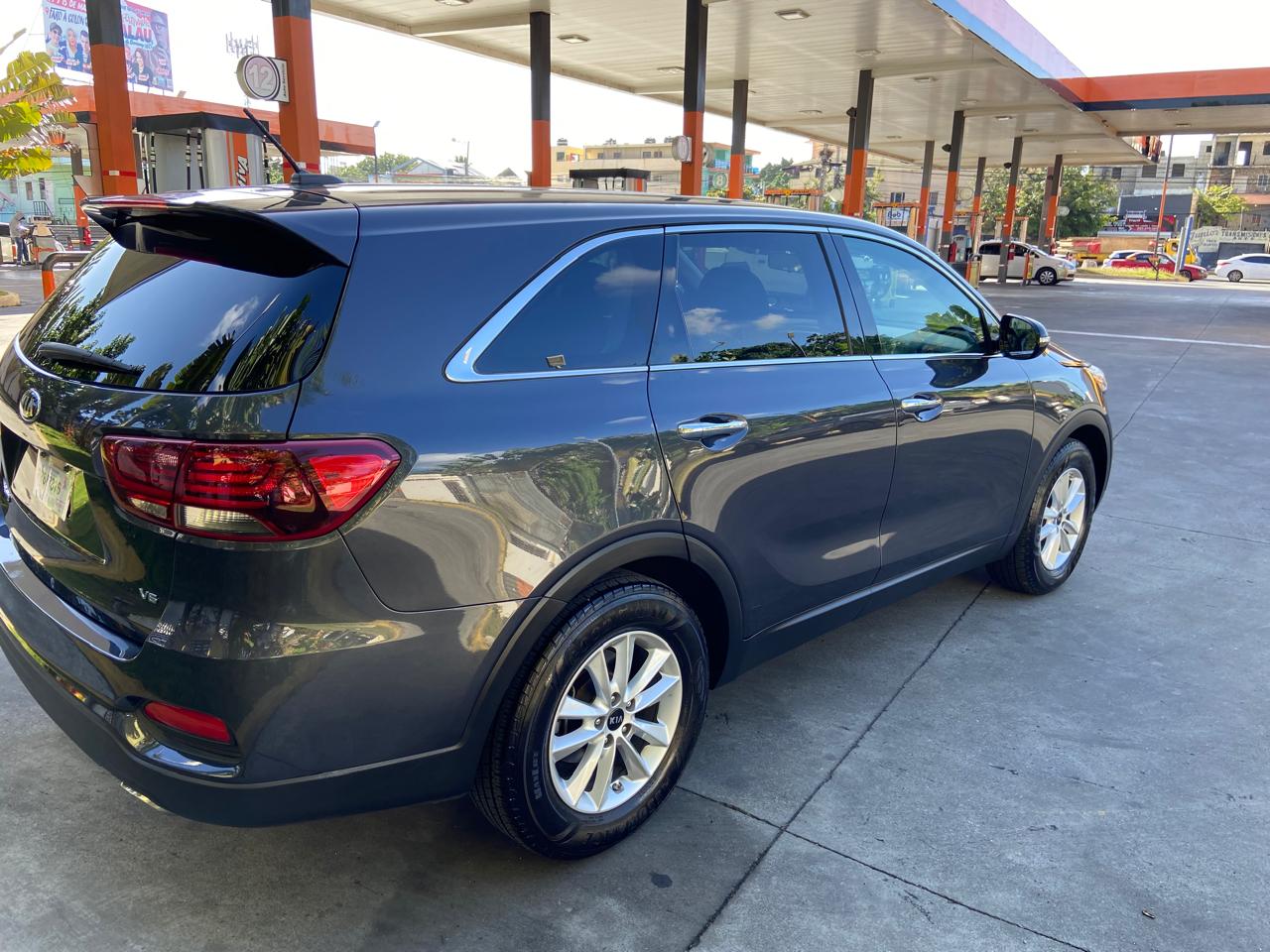 KIA SORENTO 2019  RECIÉN IMPORTADA  3 FILAS DE ASIENTOS  CLEAN CARFAX Foto 7272725-7.jpg