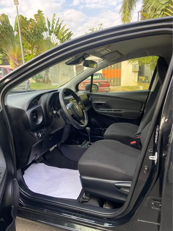 TOYOTA VITZ 2019 FULL  ÓPTIMAS CONDICIONES  COMO NUEVA Foto 7272740-3.jpg