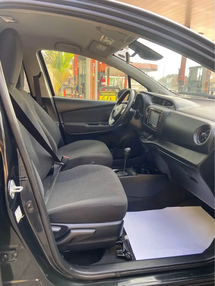 TOYOTA VITZ 2019 FULL  ÓPTIMAS CONDICIONES  COMO NUEVA Foto 7272740-7.jpg