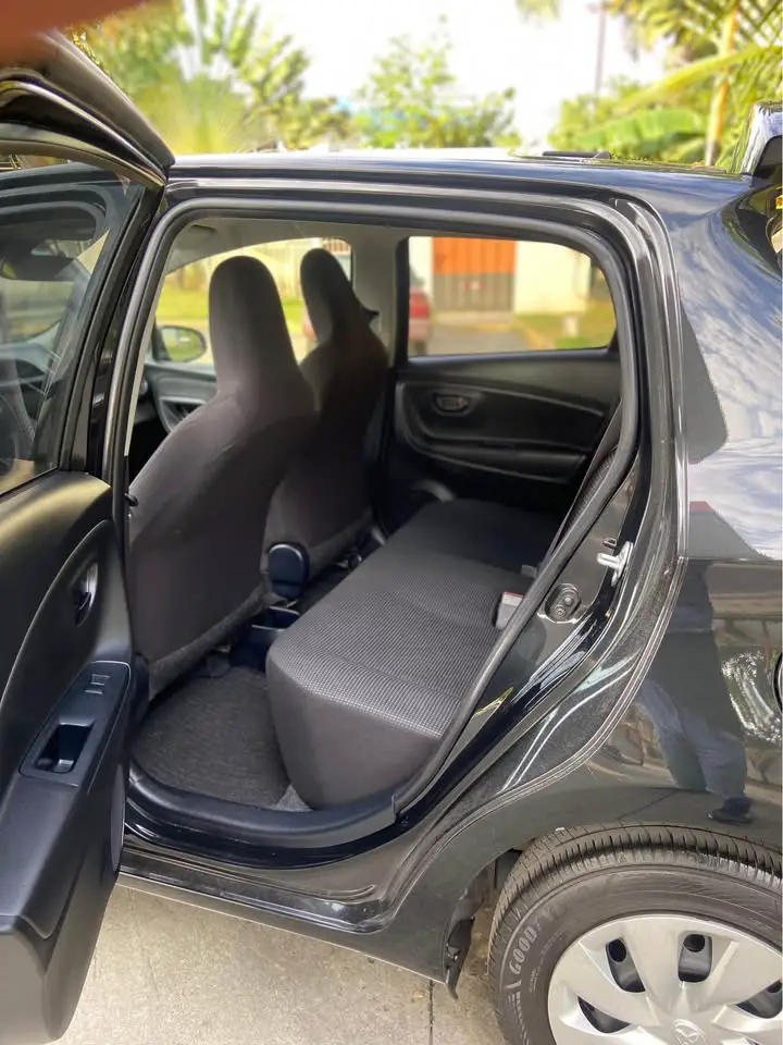 TOYOTA VITZ 2019 FULL  ÓPTIMAS CONDICIONES  COMO NUEVA Foto 7272740-8.jpg