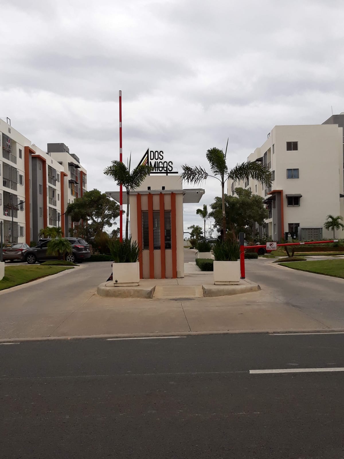 Vendo Apto 1er. NIVEL AMUEBLADO Y REBAJADO en CIUDAD JUAN BOSCH OPORTU Foto 7272745-12.jpg