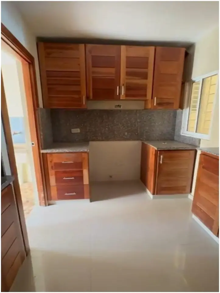 Vendo Apto  3 HABS.  2do. NIVEL SAN FCO MACORIS URB. CAPERUZA II salid Foto 7272755-5.jpg