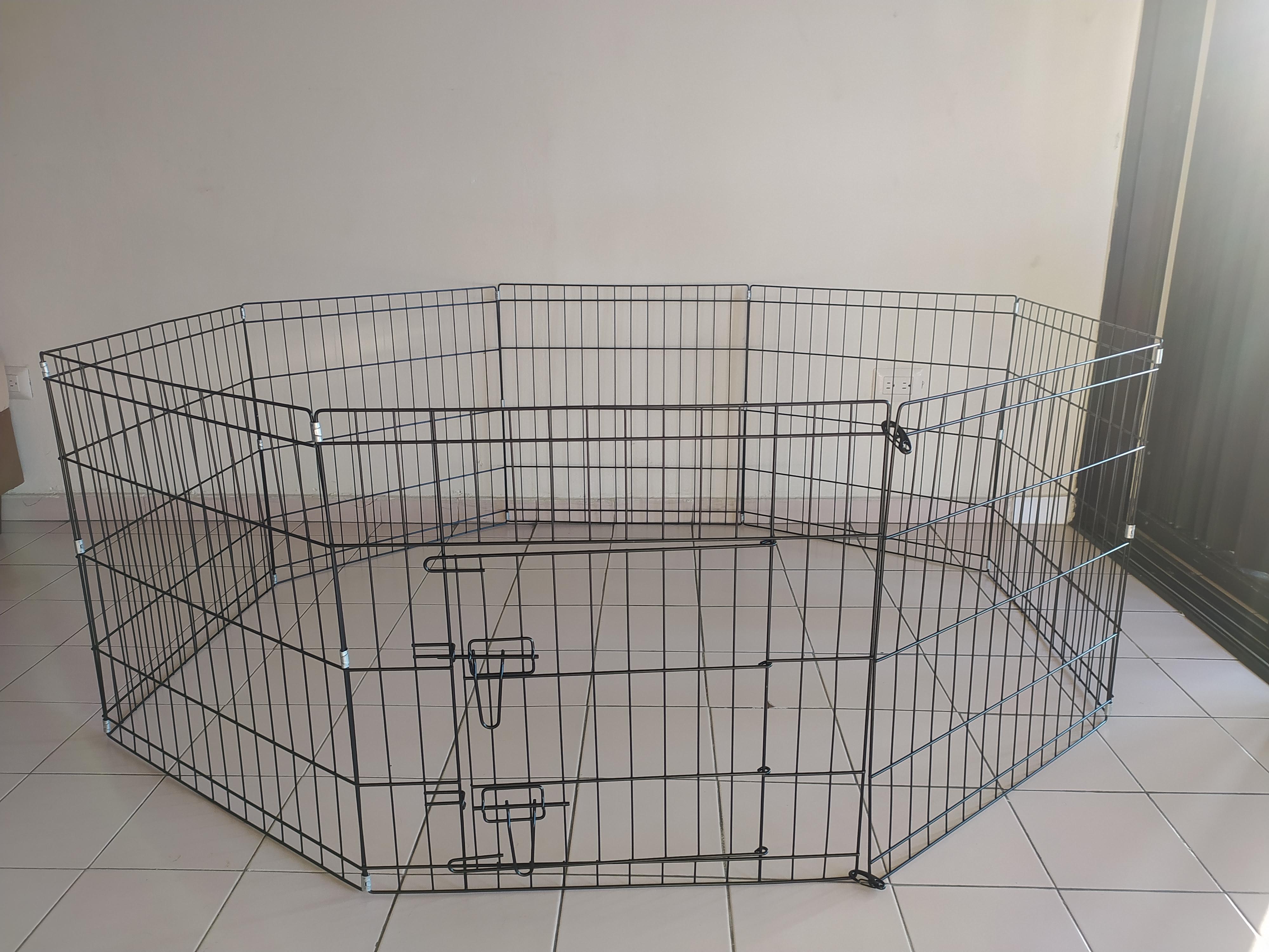 Corral para Perros Nuevo 24 Pulgadas de Alto Foto 7272852-2.jpg
