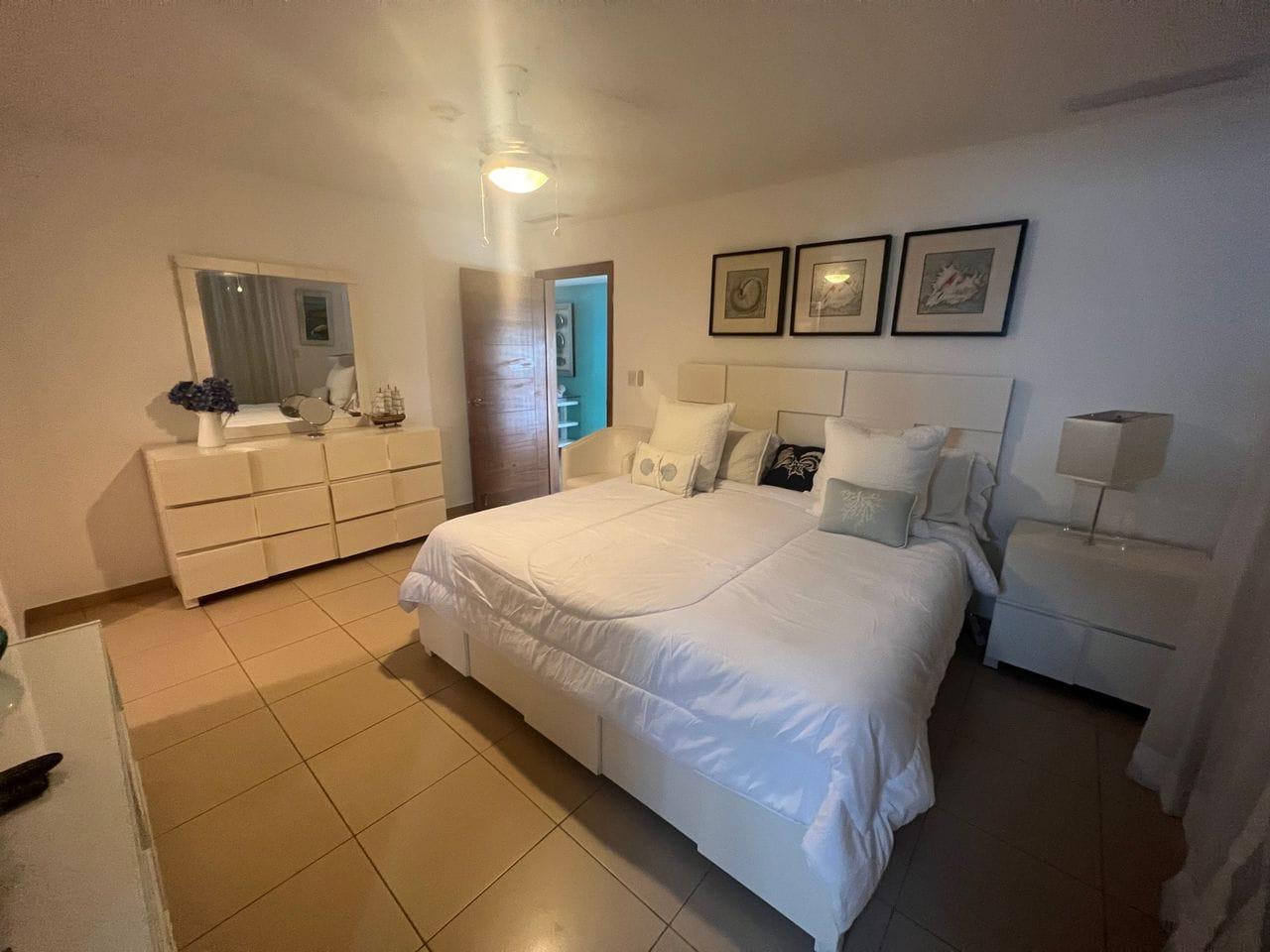 Apartamento amueblado frente a la playa en Marbella Juan Dolió  Foto 7272864-12.jpg
