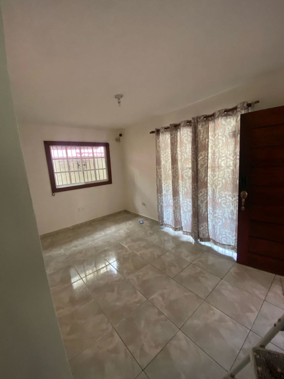 Vendo hermosa casa en el sector de Lucerna con 179 Mts Prados del Cach Foto 7272904-3.jpg