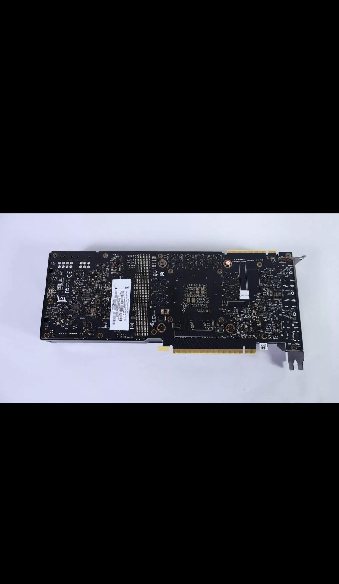Geforce Rtx 2080 Super Foto 7272938-4.jpg