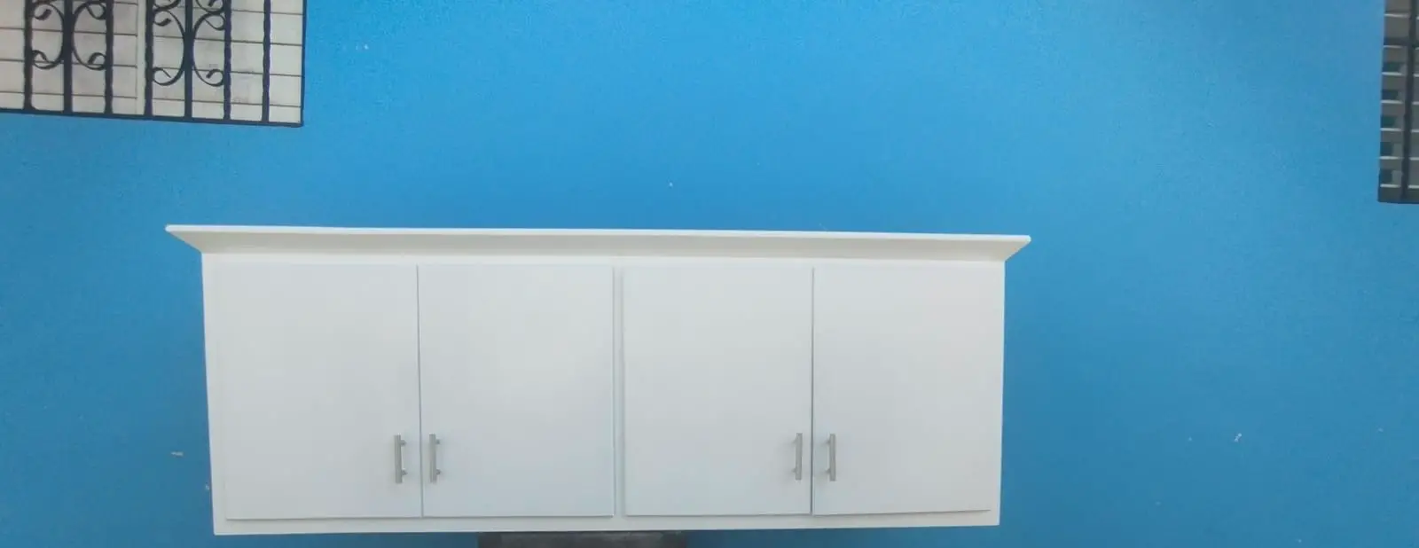 Gabinete de cocina moderno blanco  Foto 7272957-2.jpg