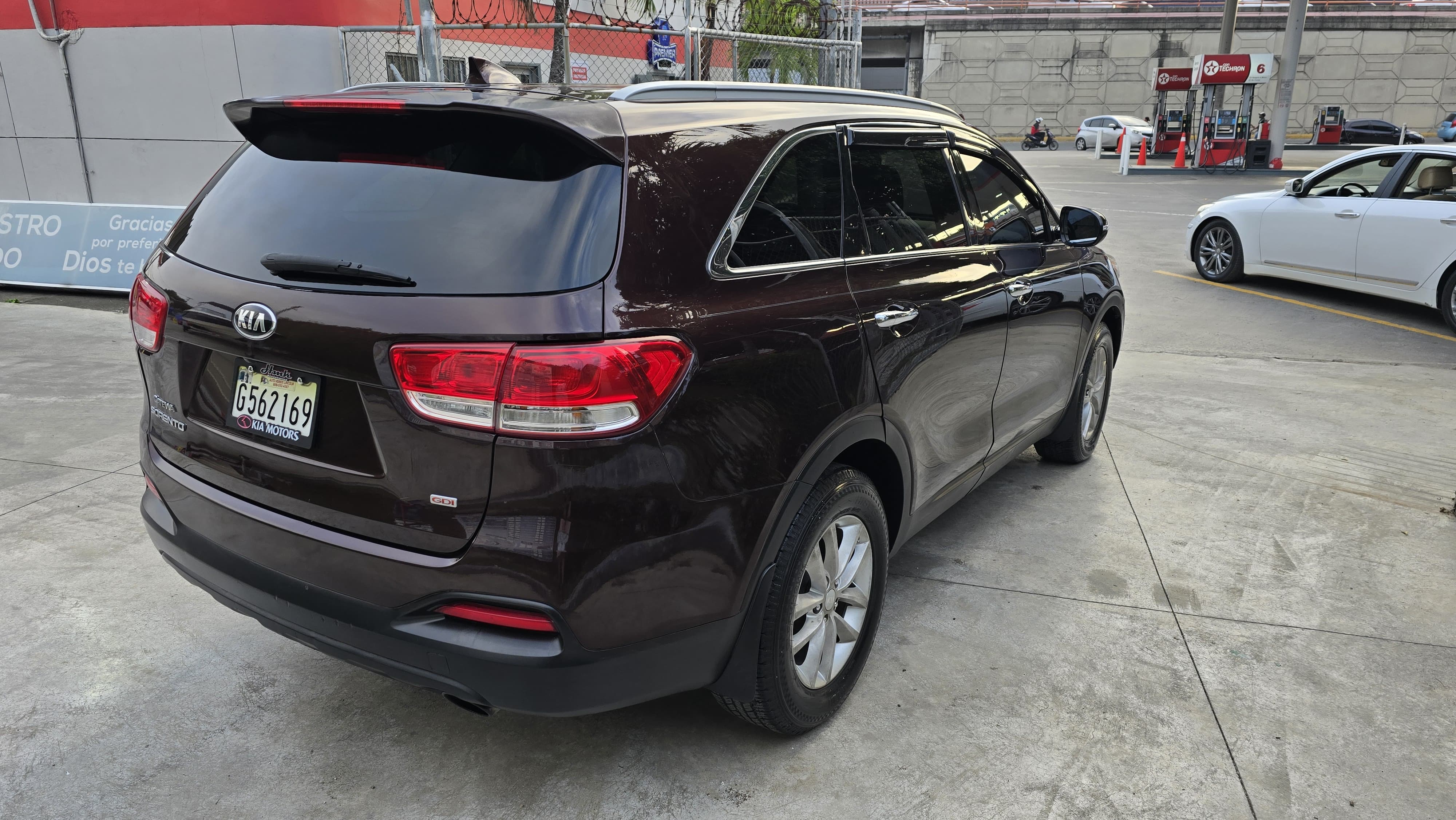 Kia Sorento 2016 Clean 1 dueño Foto 7272962-5.jpg