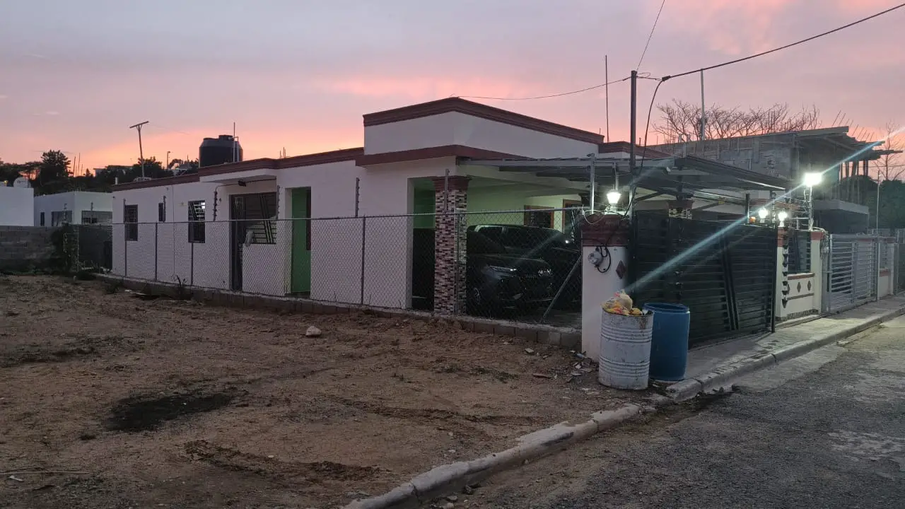 Venta de casa en Valle Universitario La Barranquita Santiago R.D. Foto 7272967-1.jpg