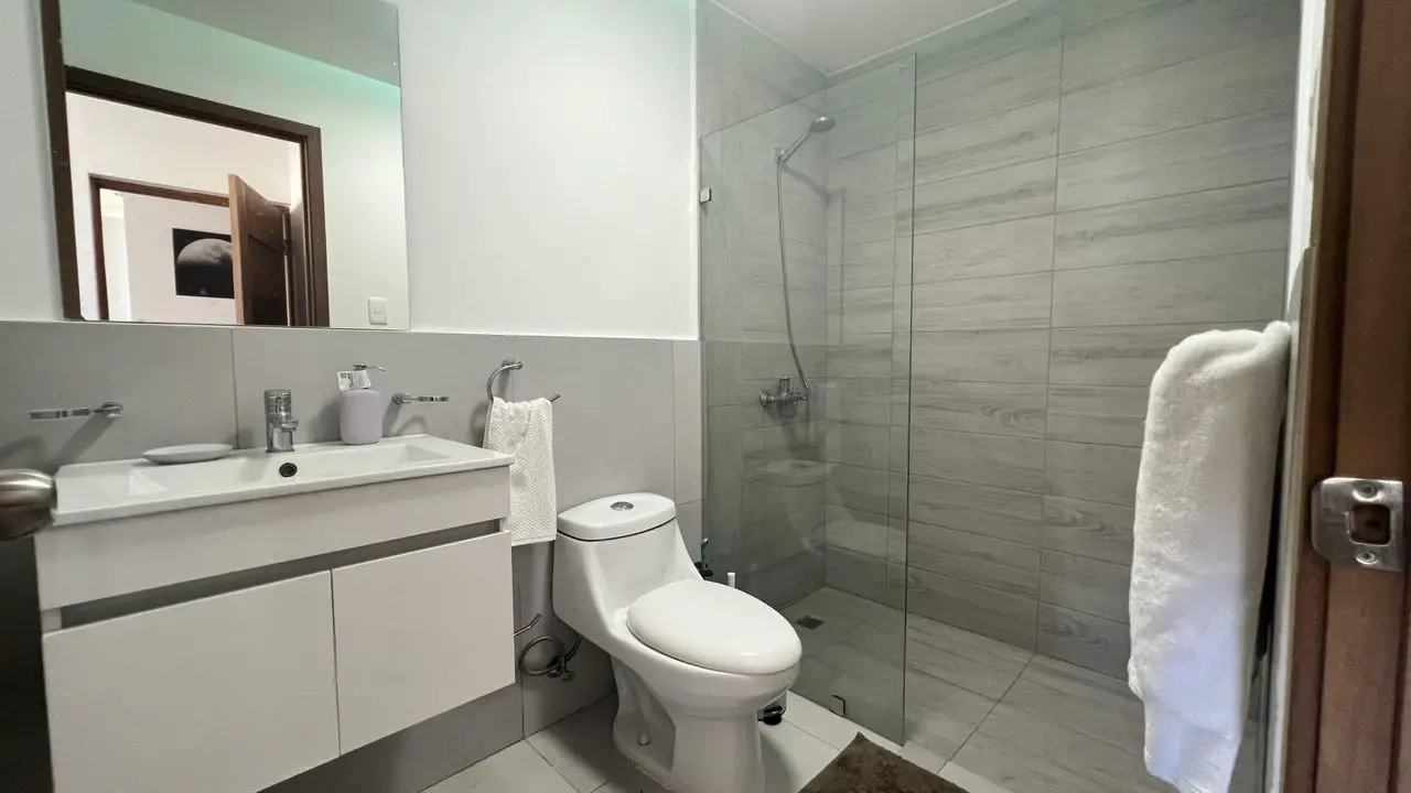 Alquilo apartamento amueblado en Kenddasol Residences Foto 7273040-7.jpg