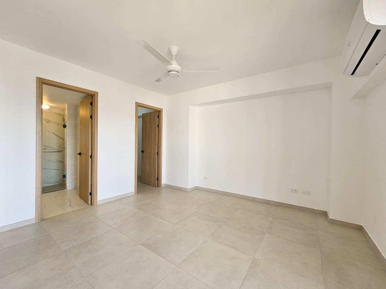 Apartamento CON LINEA BLANCA en alquiler en Arroyo Hondo Viejo Foto 7273079-3.jpg